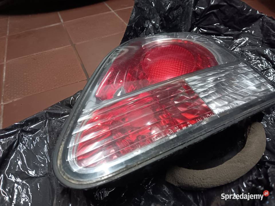 Lampa prawa tylna klapy Lexus RX300 mk1 UE Katowice