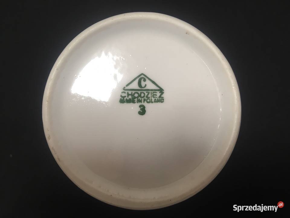 PRL kubek biały porcelana Chodzież Kołobrzeg