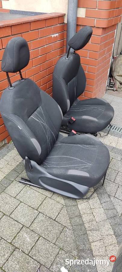 Fotele Peugeot 208 kompletne Poznań