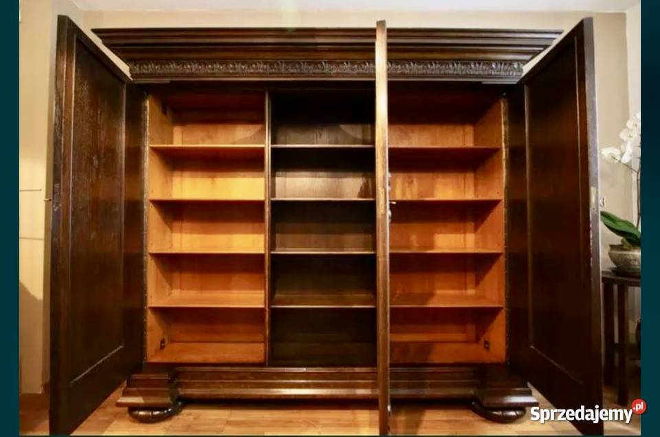 Biblioteczka pod amorami antyk z 1925 Kielce