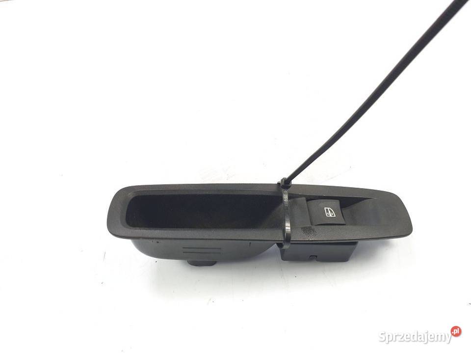 PRZYCISK RENAULT MEGANE IV GRANDTOUR 829507746R Lipno