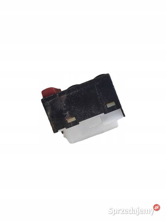 AUDI A8 D2 WLACZNIK PAMIECI FOTELA 4D2867376 Przemęt