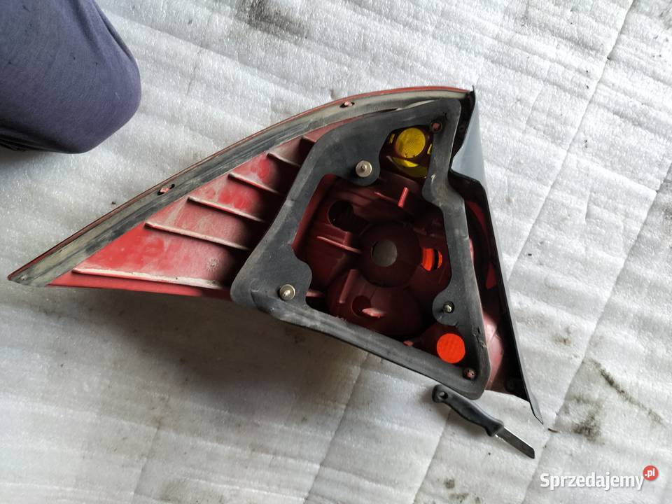 MONDEO MK3 MK 3 LAMPA TYŁ TYLNA PRAWA osobowe lubelskie