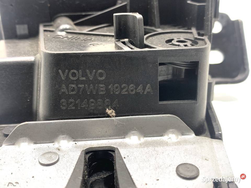 ZAMEK KLAPY TYŁ VOLVO S90 II SedanLimuzyna sprzedam