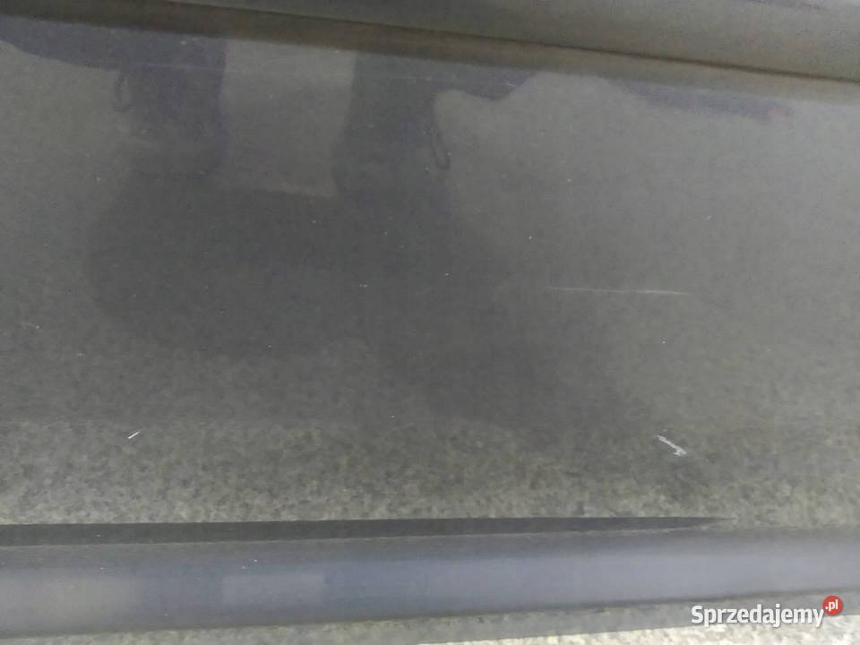 DRZWI PRAWE PRZÓD 12R LZ7L VW Volkswagen Touran Rok produkcji 2012 Drzwi świętokrzyskie