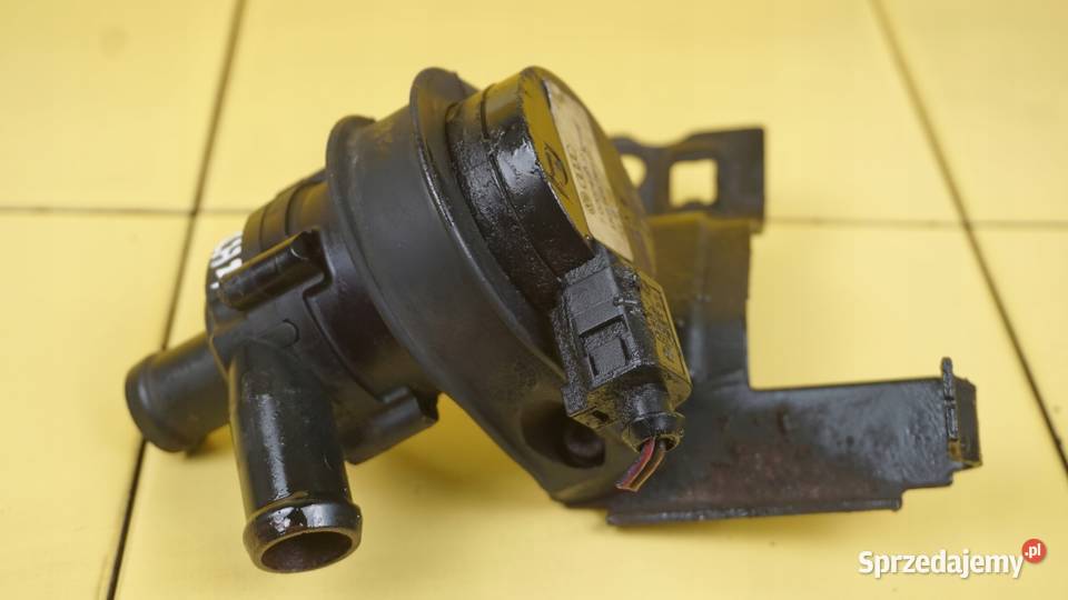 OCTAVIA PASSAT LEON 18 TSI 12r 160 CDA pompa osobowe Suków