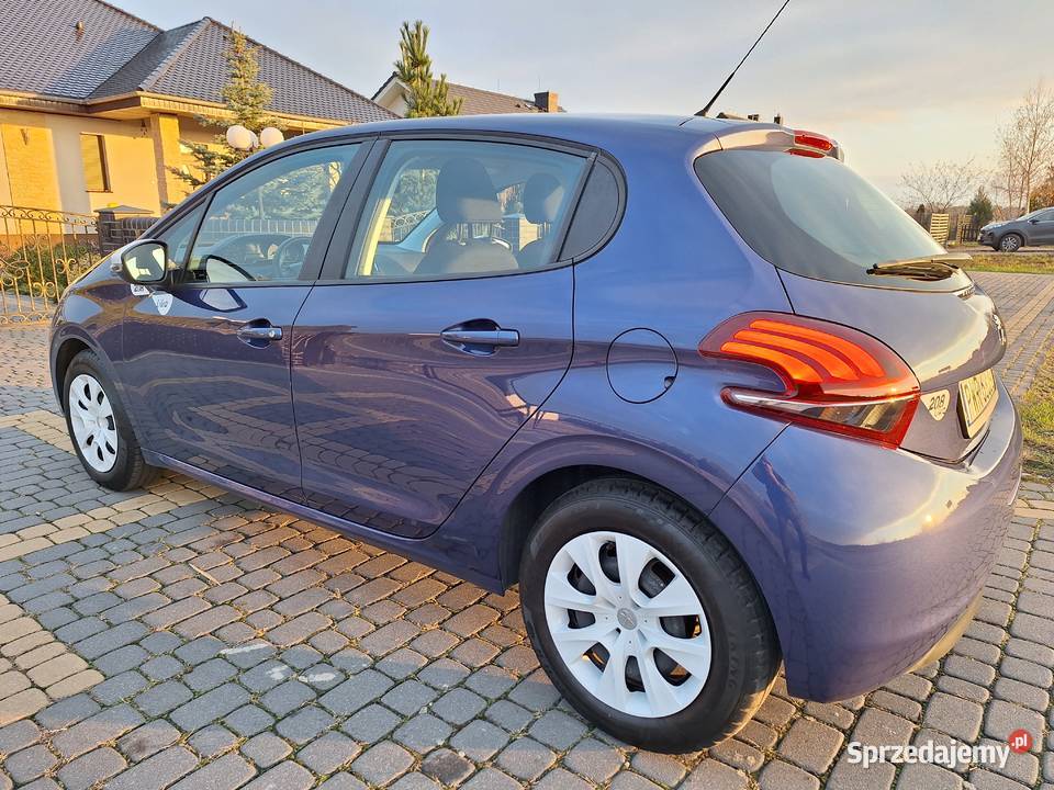 Peugeot 208 10 PureTech LIKE