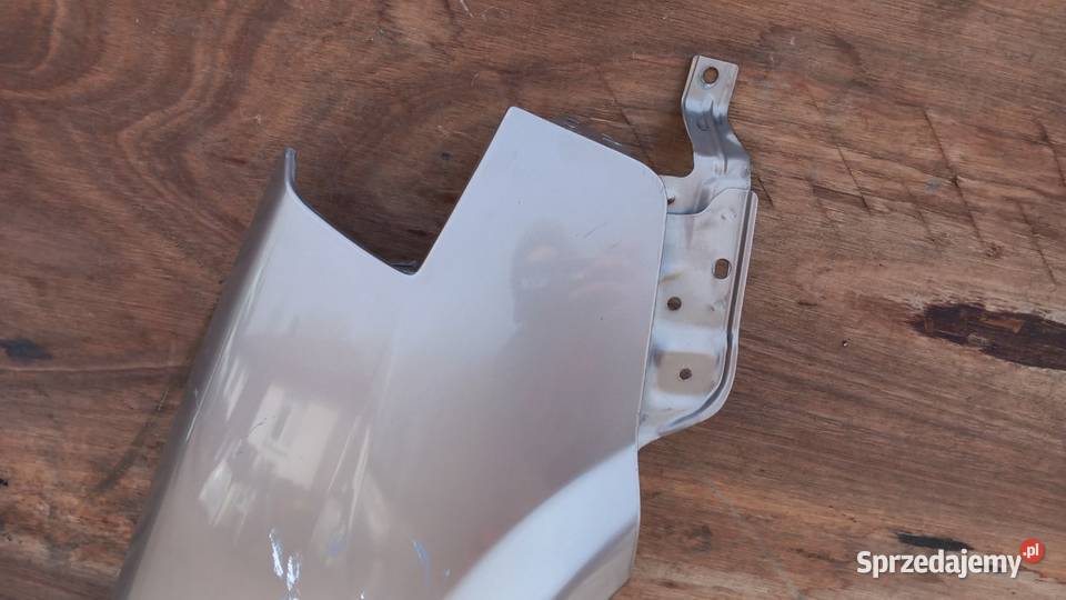 NISSAN PRIMERA P12 LIFT BŁOTNIK PRZÓD PRAWY EY2 Zbierkowo