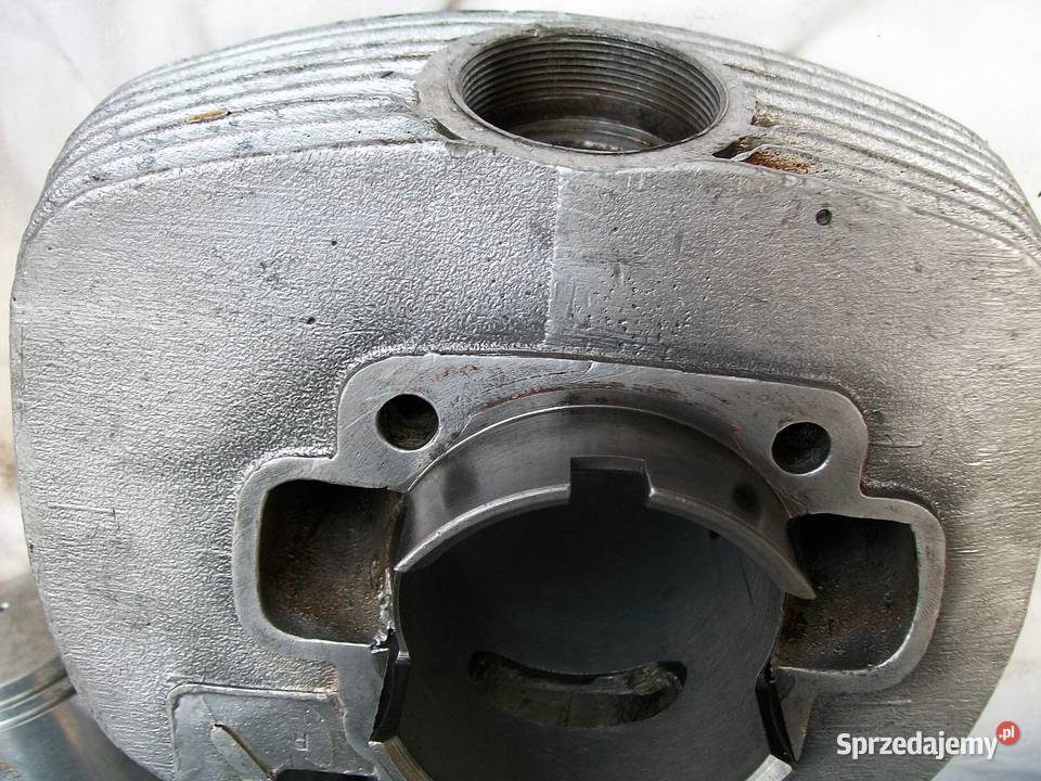 SHL M11W M21W2 WIATR CYLINDER 2 TŁOK ZMD BEZ Cylindry, głowice, pierścienie