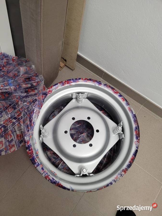 Felga stalowa do Ciągnika rolniczego Farmtrac Olsztyn