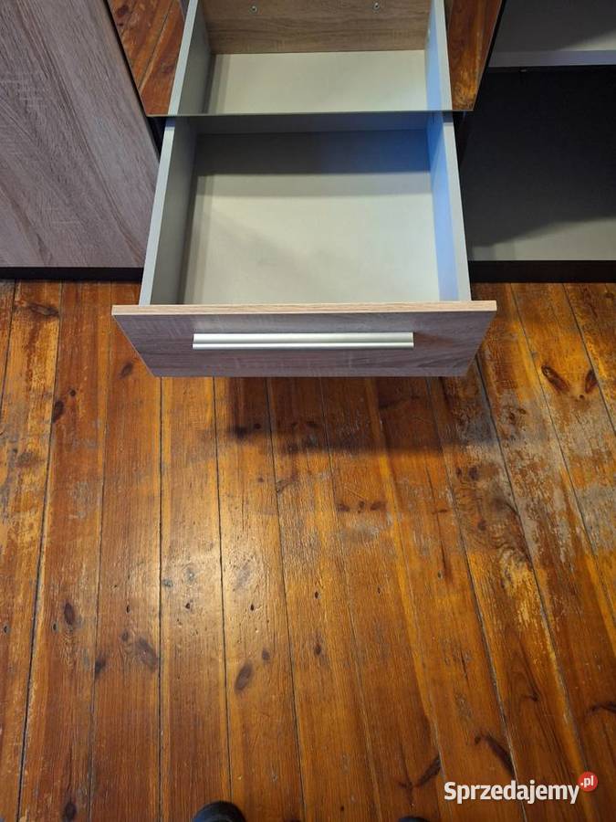 Szafa trzydrzwiowa z lustrem 150 Szafy i garderoby wielkopolskie Poznań