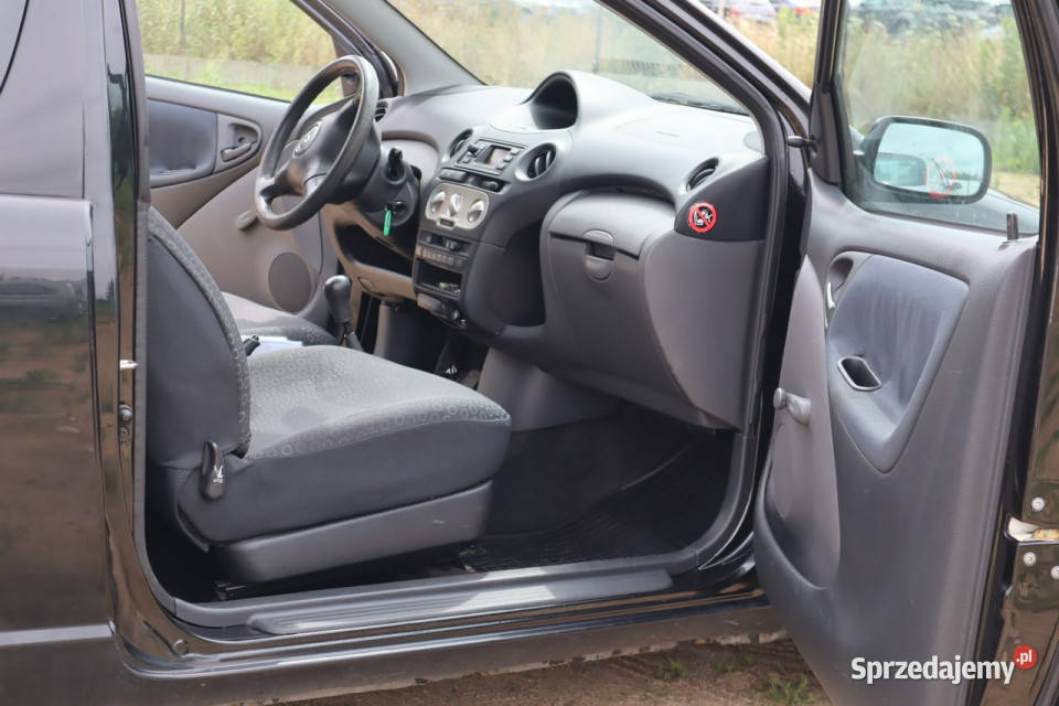 Toyota Yaris 2003r 10 Benzyna Wspomaganie Warszawa
