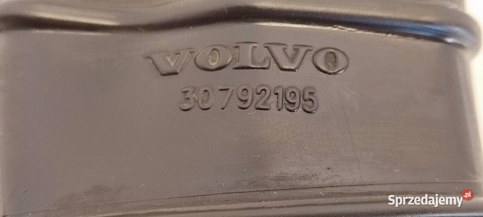 VOLVO V70 RURA DOLOT POWIETRZA 30792195 osobowe