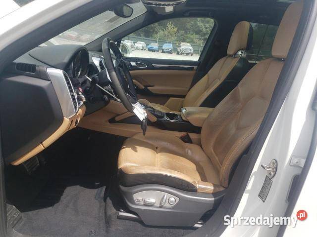 PORSCHE CAYENNE produkcji 2016 z USA Warszawa sprzedam
