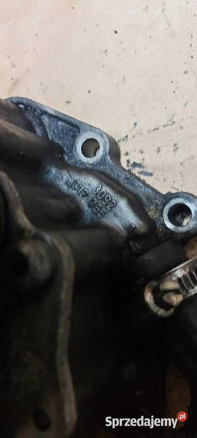 Podstawa filtra oleju 16 hdi Numer 312765 osobowe Motoryzacja