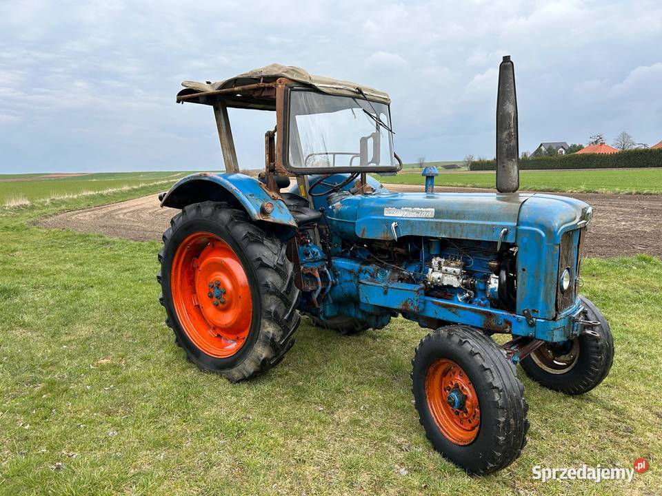 Ciągnik Ford Super Major Ford Dankowice Trzecie