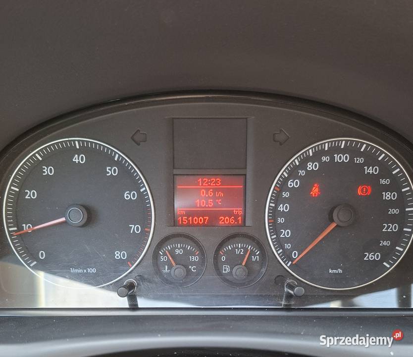 Volkswagen Touran 1400cm3 Warta