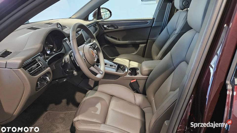 Porsche Macan Salon Polska faktura vat23 Warszawa sprzedam