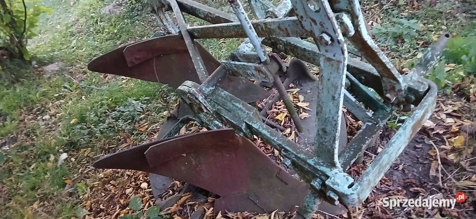 Sprzedam pług 2 skibowy nieuszkodzony