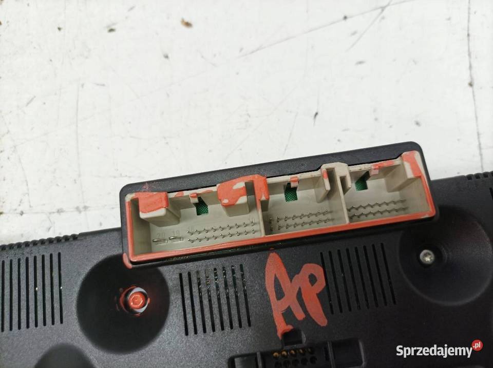 PANEL NAWIEWU Seat Toledo III 20052009