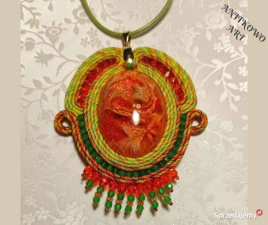 WISIOREK ZIELONORUDY Z ŻYWICĄ SUTASZ