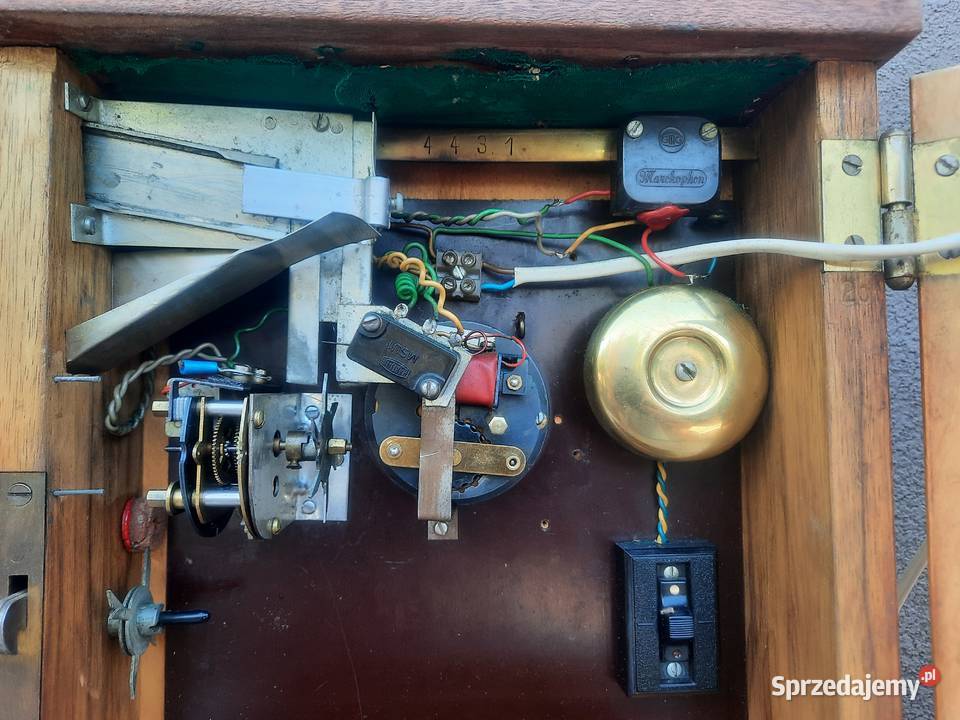 82 Stary zegar bilardowy elektryczny na monety Tczew