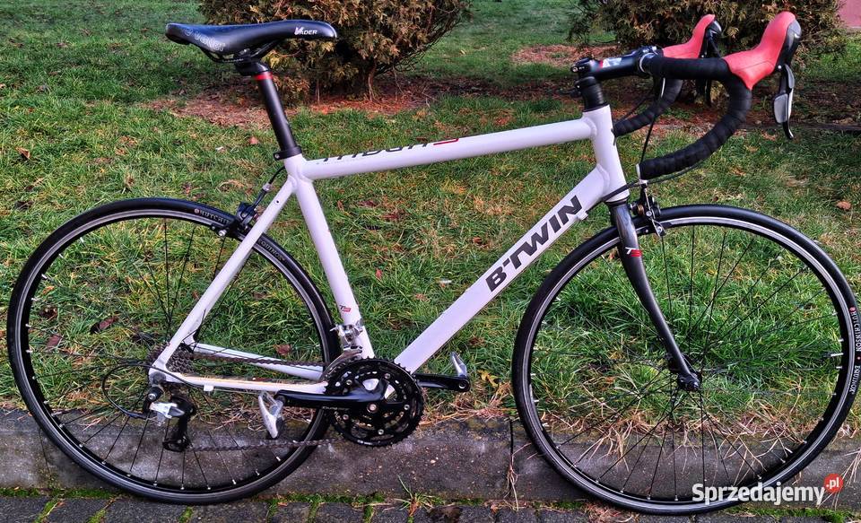 Duży rower szosowy kolarzówka Triban 3 Koła 28 śląskie