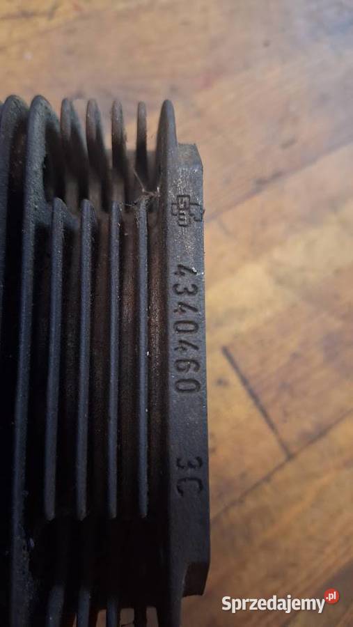 Fiat 126p Prądnica Oslony silnika inne czesci Woźniki