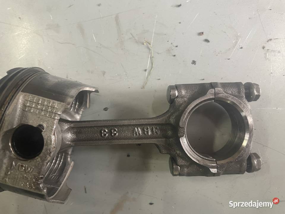 Tłok tłoki korbowód Honda CBR F4 pc35 2000 Jelcz-Laskowice