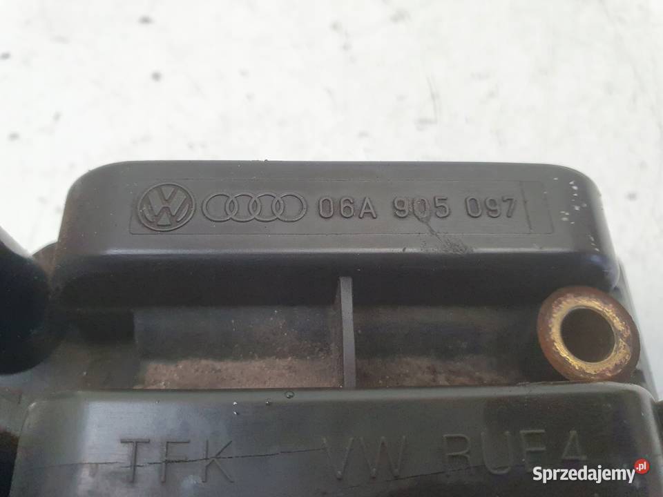 CEWKA ZAPŁONOWA VW Beetle 20 8V 06A905097 osobowe Rudka