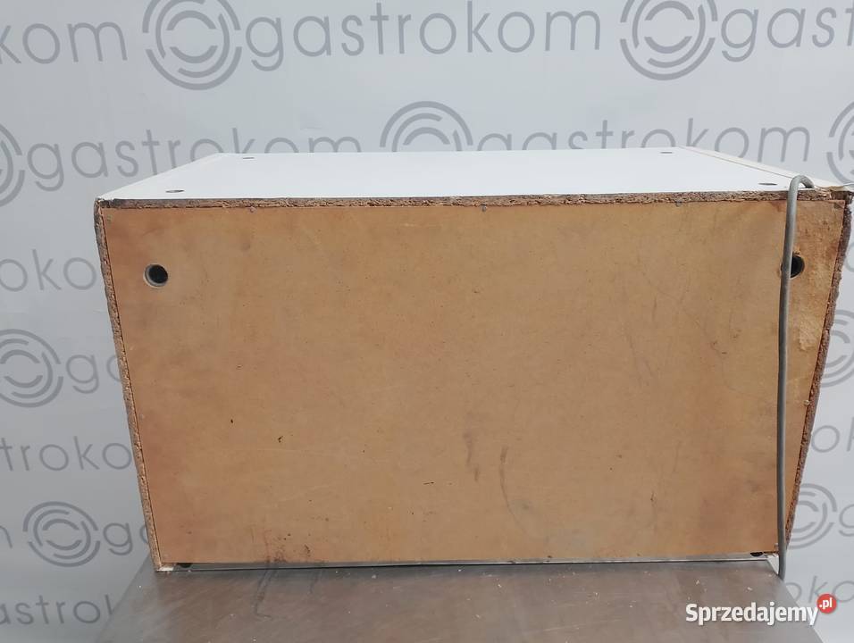 Okap w zabudowie IKEA Wrocław