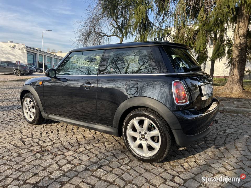 Sprzedam auto Mini Cooper One 144000km Sulejówek