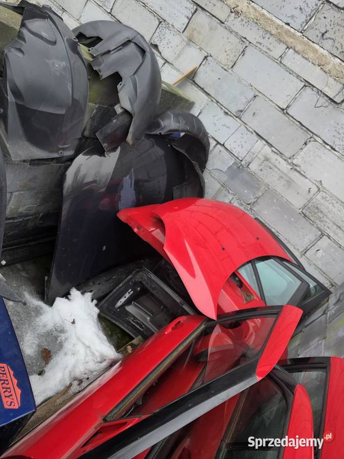 sprzedam Drzwi klape maske suzuki słift Rok produkcji 2006 Zestawy części blacharskich Zator