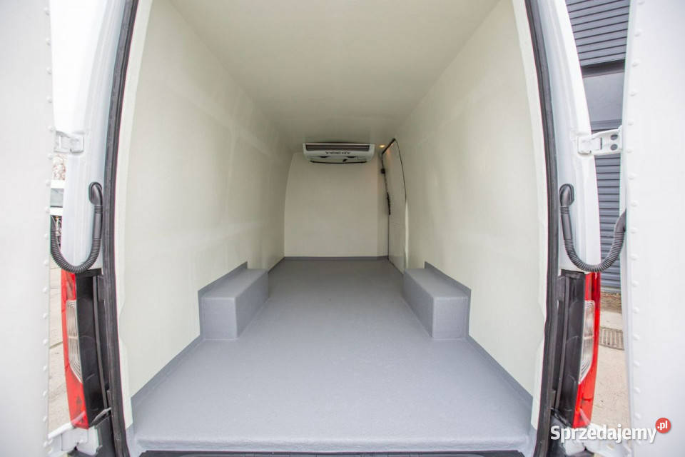 Mercedes Sprinter Nowa Chłodnia 0 st Celsujusza światła przeciwmgłowe wielkopolskie