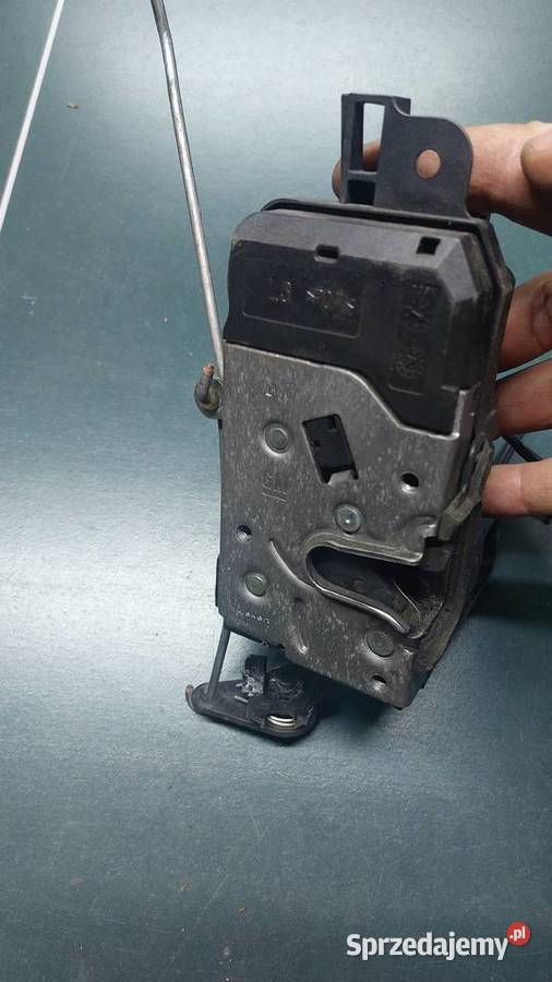 OPEL ASTRA H ZAMEK DRZWI LEWY PRZÓD 13128111 Zamki, wkładki i kluczyki lubuskie Skwierzyna