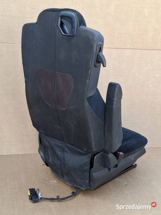 MERCEDES ACTROS MP4 FOTEL KIEROWCY LEWY ciężarowe Fotele i kanapy