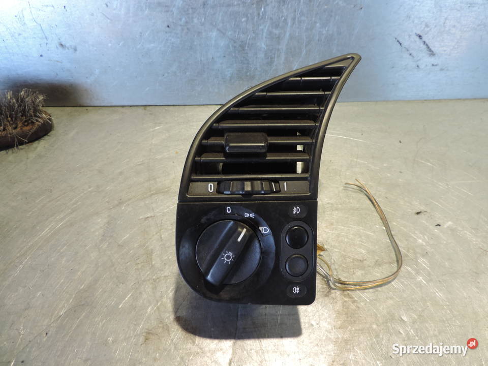 BMW E36 PRZEŁĄCZNIK ŚWIATEŁ KRATKA NAWIEWU sprzedam