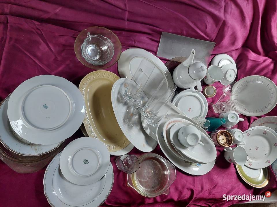 KARTONY ceramika szkło23 x 40 x 50 Jelenia Góra sprzedam