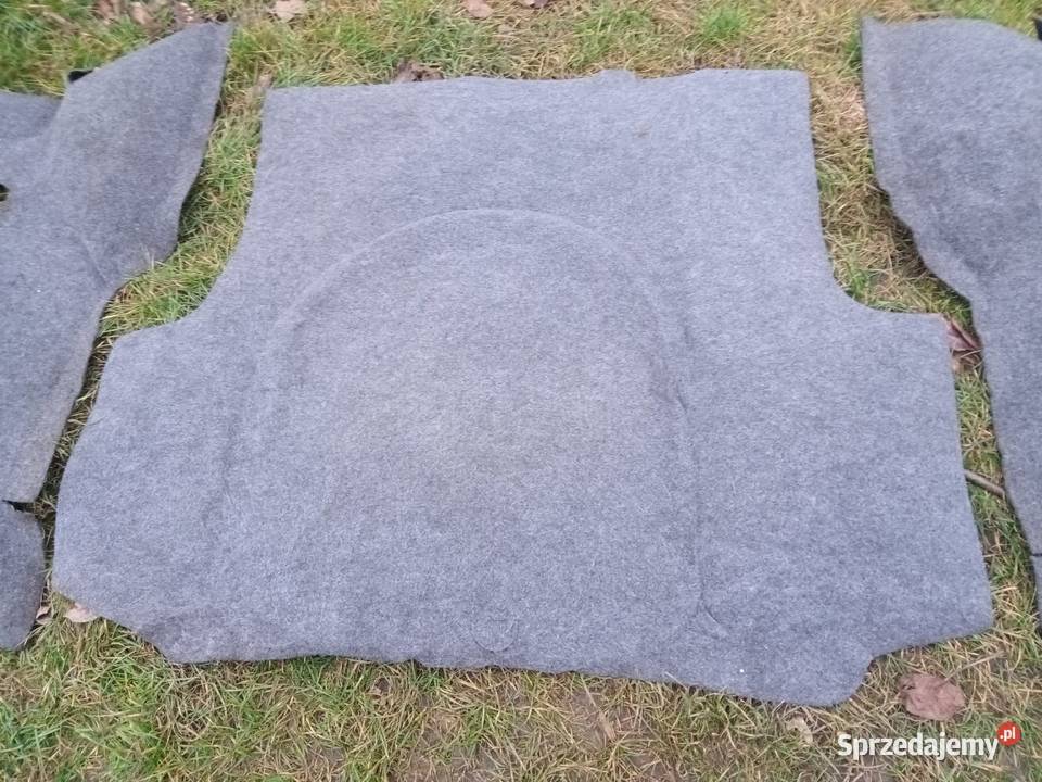 Polonez Atu wykladzina bagaznika