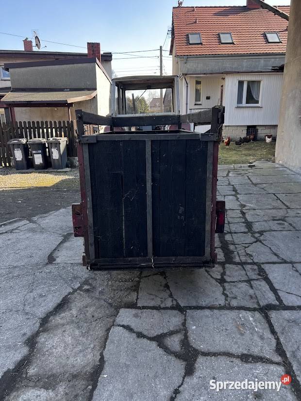 Przyczepa do przewozu zwierząt śląskie Gliwice sprzedam
