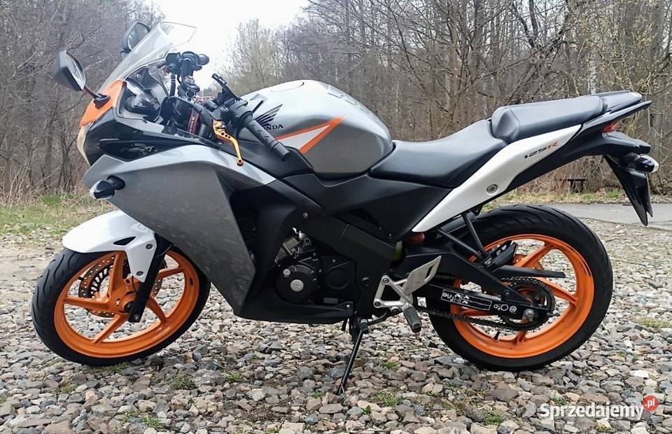Honda CBR 125 R JC50 2011r KatA1B nieuszkodzony