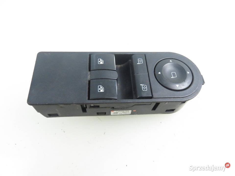 PANEL SZYB OPEL ZAFIRA B A05 13228706