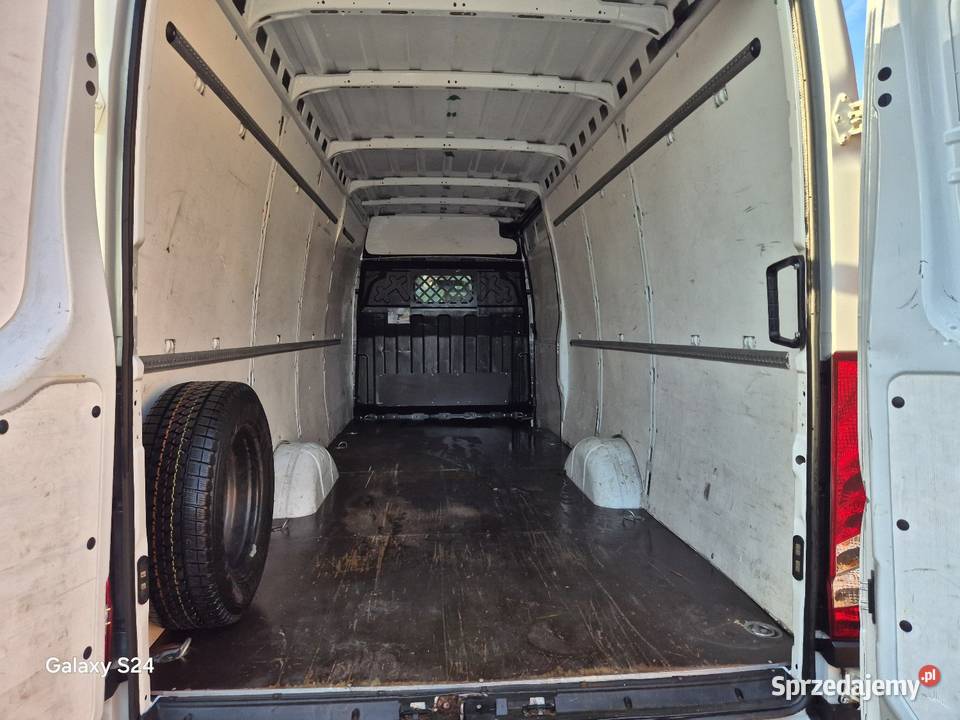 IVECO świeżo sprowadzoneAutomat pięknemały Zelów