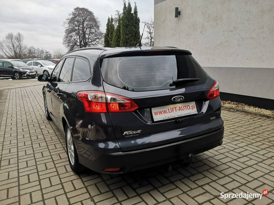 Ford Focus 10 12V 125 Klimatronik Halogeny Strzegom