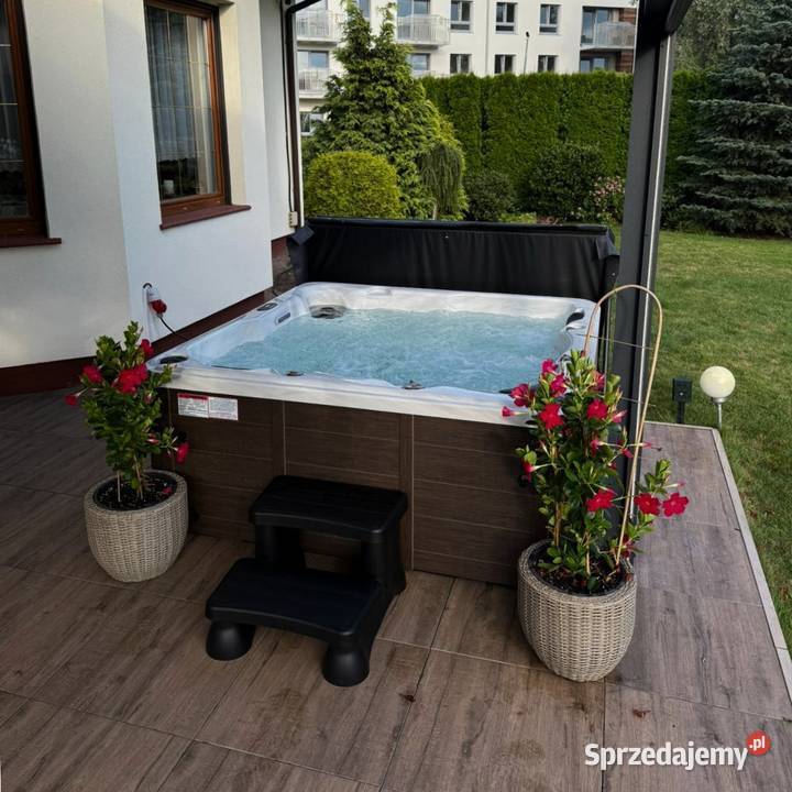 GOLDLINE najpopularniejszy model jacuzzi KOLORY Rzeszów