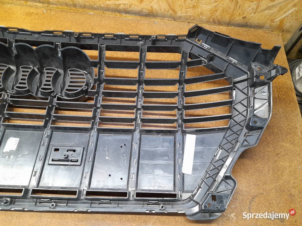 Audi Q3 II atrapa chłodnicy grill 83a853651E Goleniów