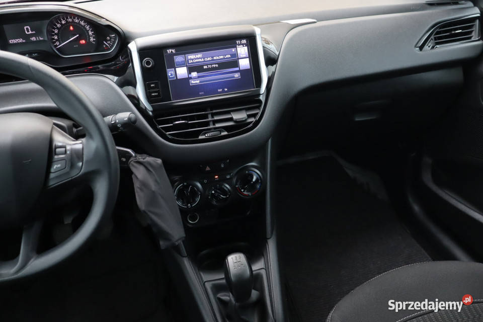 Peugeot 208 12 PureTech elektryczne szyby