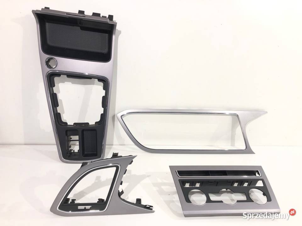 LISTWY DEKOR SEAT LEON III 5F1863283E Hatchback