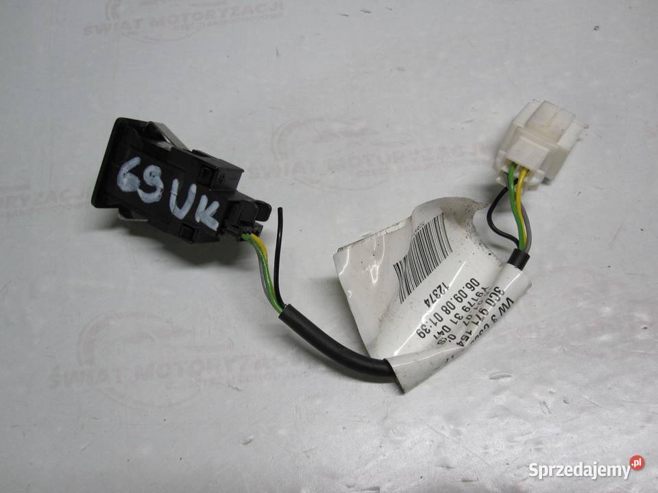 VW PASSAT CC 08r gniazdo AUX 3C0971154 osobowe
