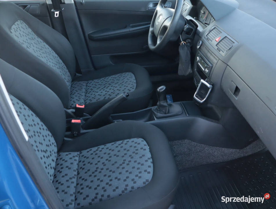 Skoda Fabia 14 TDI niebieski Lublin